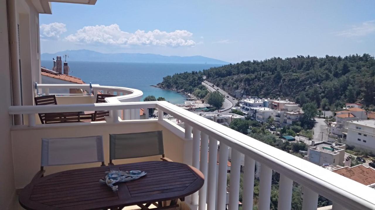 Iris Deluxe Suites 1 Кавала Экстерьер фото