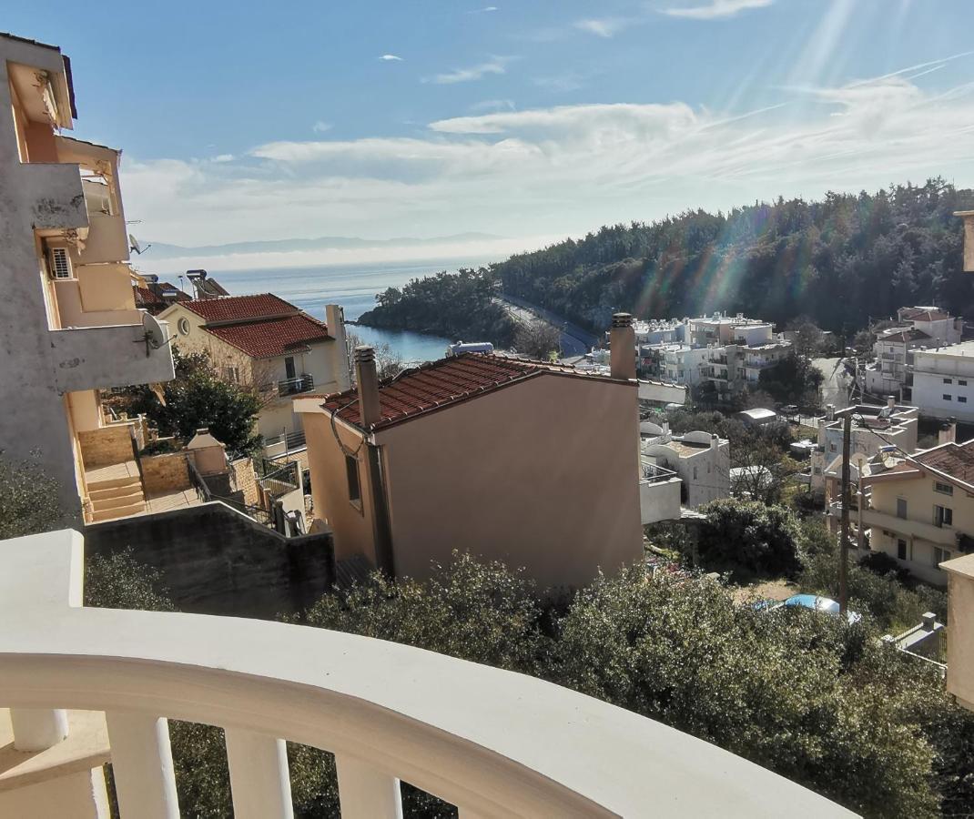 Iris Deluxe Suites 1 Кавала Экстерьер фото