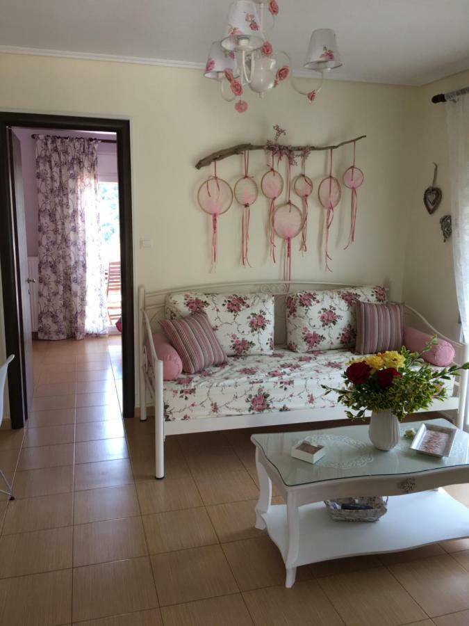 Iris Deluxe Suites 1 Кавала Экстерьер фото