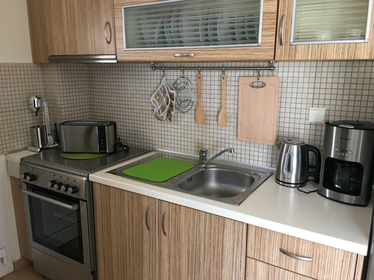 Iris Deluxe Suites 1 Кавала Экстерьер фото