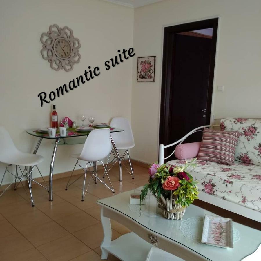 Iris Deluxe Suites 1 Кавала Номер фото